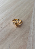 Butterfly Kiss 18kt Gold Ring
